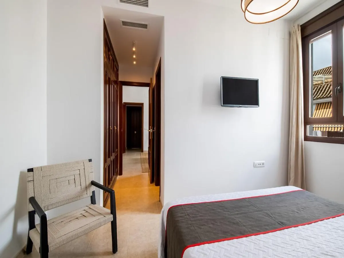 Apartamentos Santiago Écija Hotel